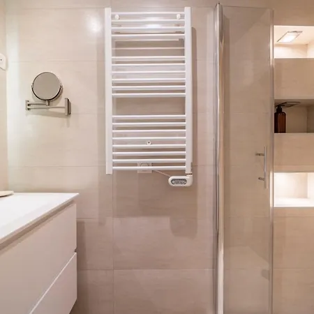 Centre - 10mn Palais - Plages - Croisette - At *