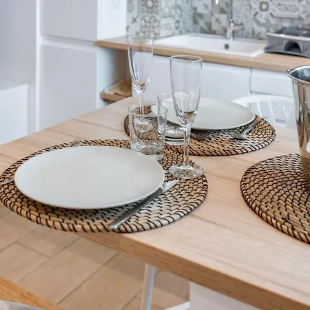 Centre - 10mn Palais - Plages - Croisette - At *