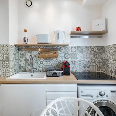 Apartment Centre - 10mn Palais - Plages - Croisette - At